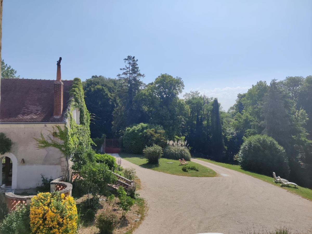 Chateau De La Huberdiere Nazelles-Négron Extérieur photo
